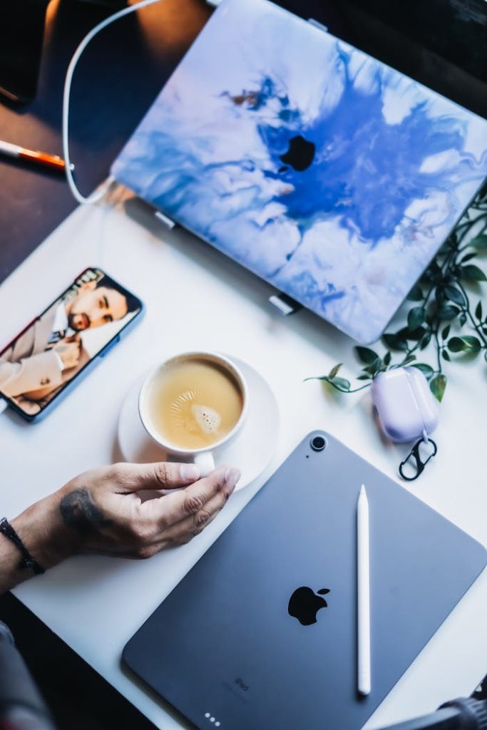 pexels photo 13691797.jpeg